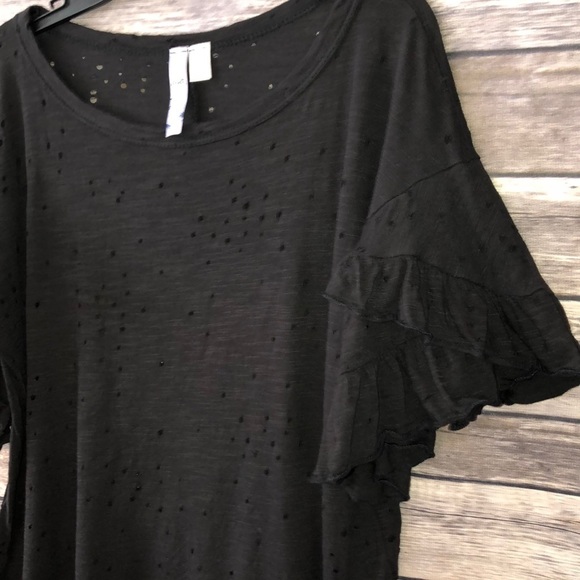 Alya ruffle sleeve shirt - Picture 2 of 6